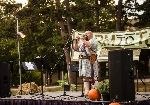 Farm to Table Dinner on campus